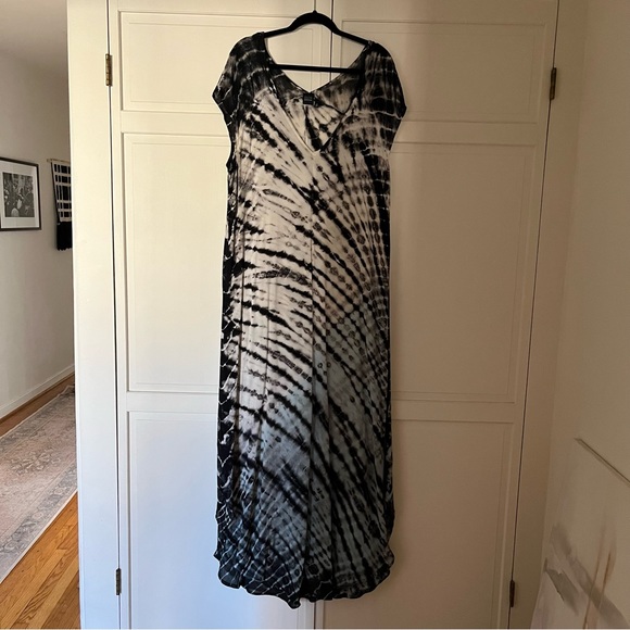 Saks Fifth Avenue Dresses & Skirts - Tie dye BLUE by Saks Fifth Avenue caftan dress